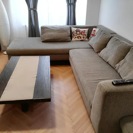Belehradska Apartamento Praga